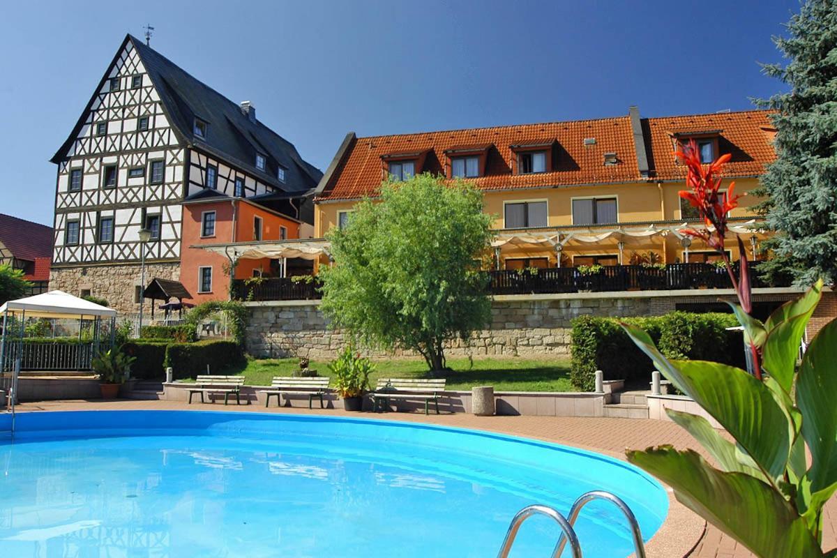 Landhotel Edelhof Uhlstädt Exterior foto